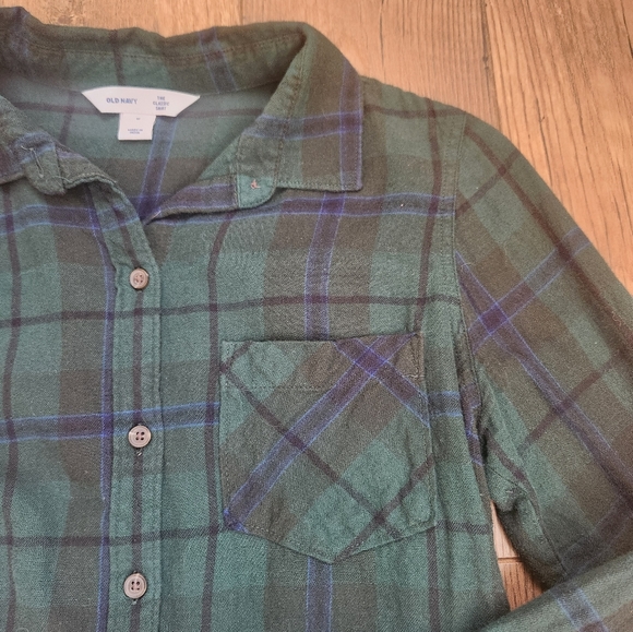 Old navy flannel womens size M - Picture 3 of 4